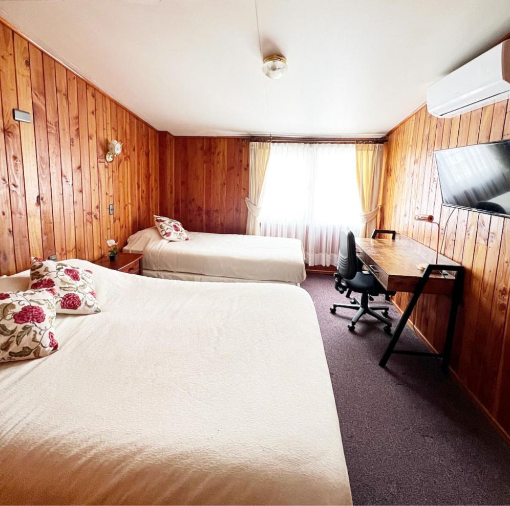 Hostal Feliza Valdivia Exteriör bild